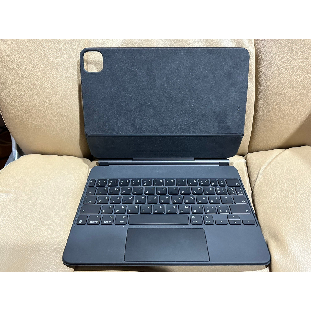 APPLE 巧控鍵盤(適用於 iPad Pro 11吋與 iPad Air 5 代)- 中文 (注音) 黑
