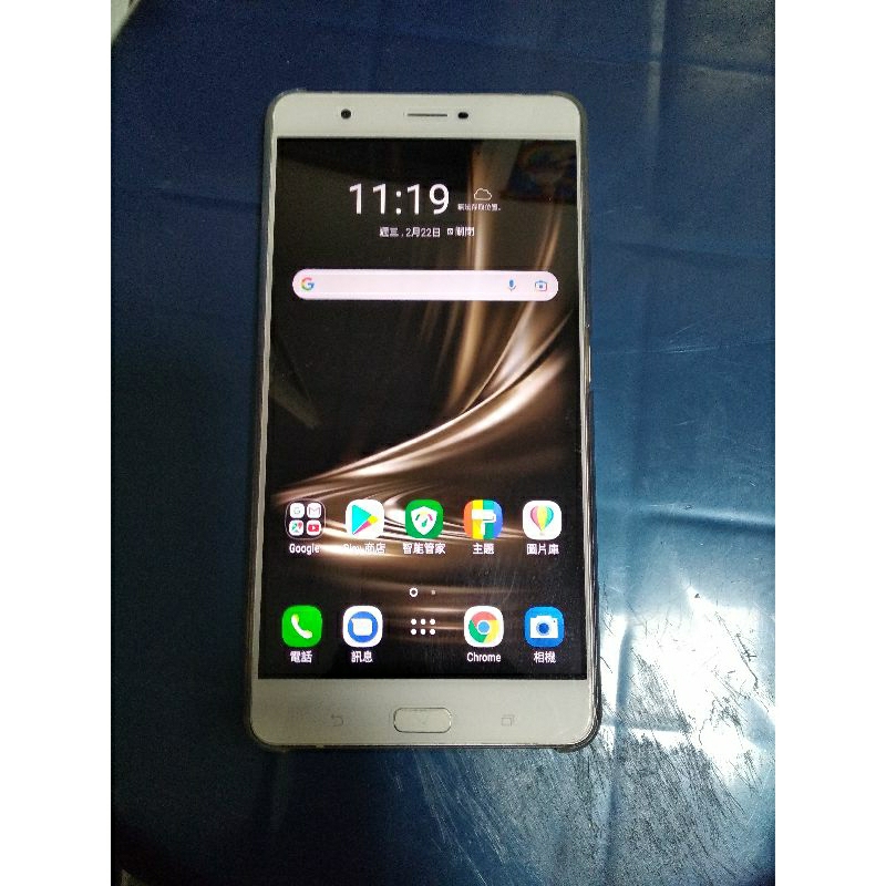 華碩6.8吋ASUS ZenFone 3 Ultra  Android7.0（ 4G / 64G）