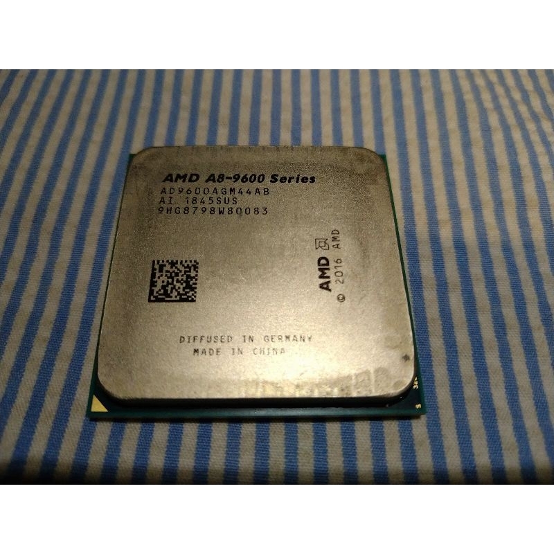 〔▔へ ▔“  «凸»　AMD  A8-9600  APU  散片無風扇