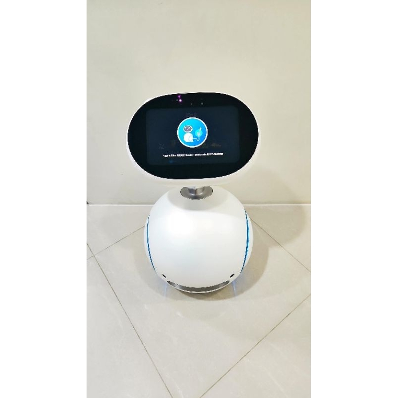 ASUS Zenbo 豪華超值版(128G),附Zenbo充電站，近全新，需面交自取