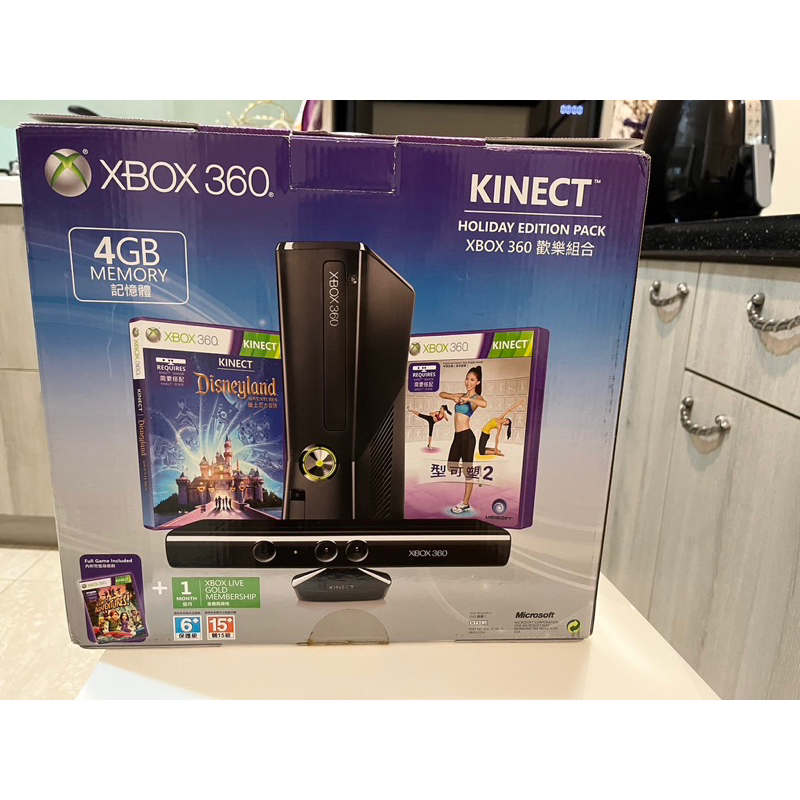 Xbox360歡樂組合（Kinect含主機、感應器、無線遙控器）