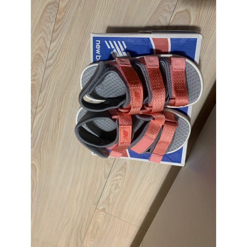 二手 9.5成新adidas愛迪達 女童涼鞋(13cm)