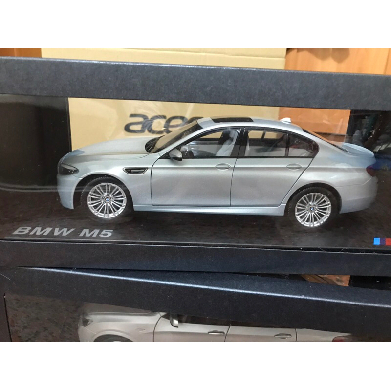 1/18 模型車 BMW M5 F10 原廠精品