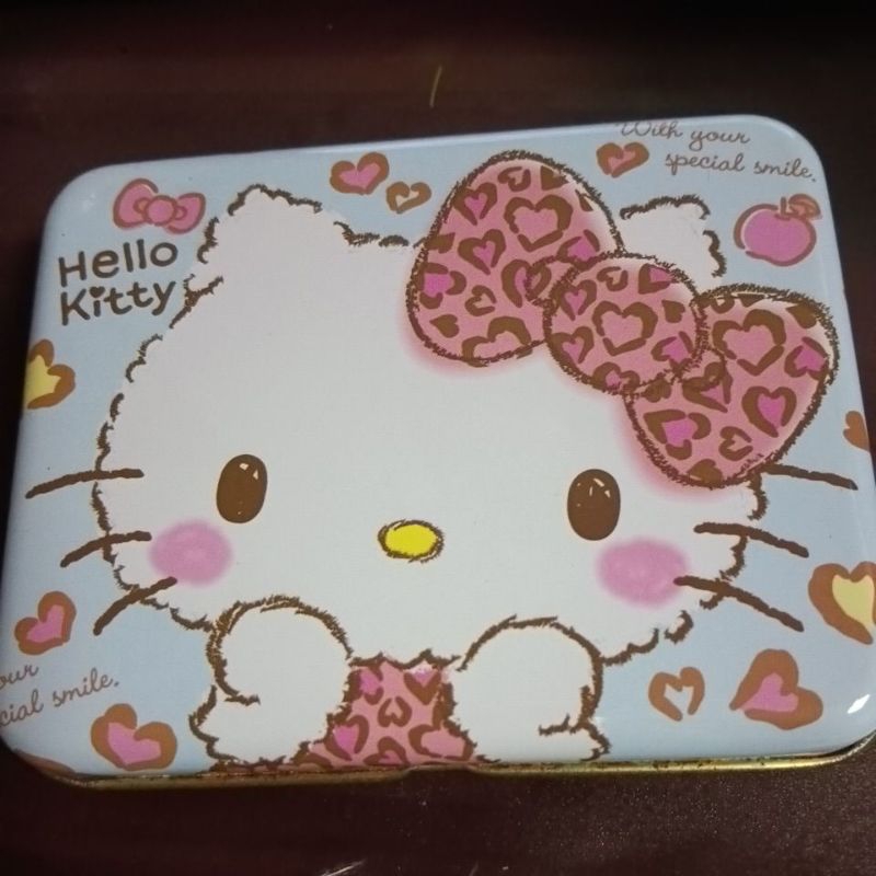 二手*kitty鐵盒粉藍豹紋（只賣盒子沒有巧克力）