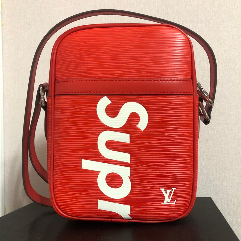 （二手）supreme x LV 限量聯名 shoulder bag 斜背包 裸包