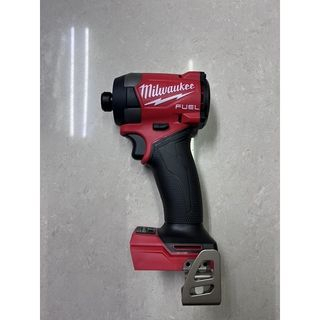 全新外匯Milwaukee 2953 新款無刷起子機米沃奇2953 新款起子機 單主機 18V 短溝的 米沃奇 FID3