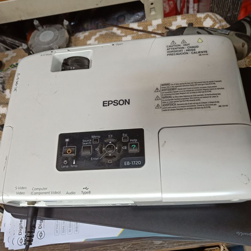 EPSON EB-1720高流明投影機 送HDMI轉D-sub轉接器市價599
