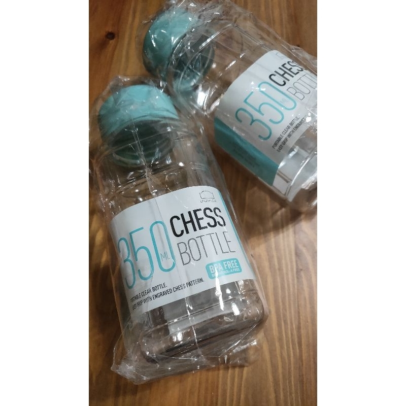 樂扣樂扣沁涼隨身水壺/350ML(HAP815B) 350chess bottle