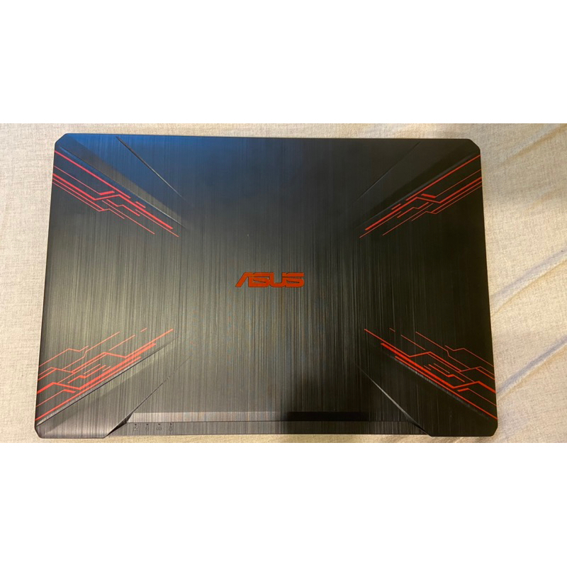 Asus FX504 TUF Gaming i7-8750H 16G  1050ti   512GSsd  1T HDD