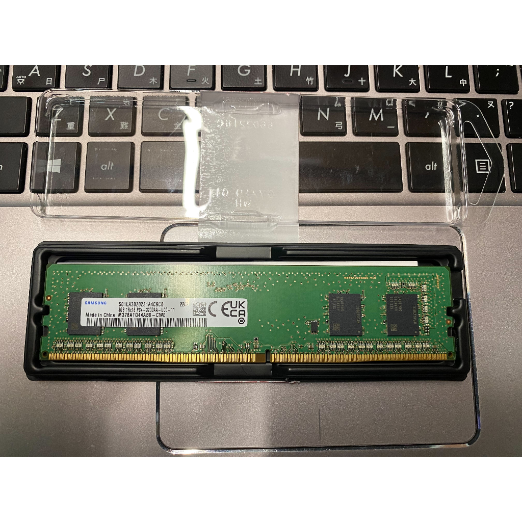 【二手】三星Sumstng DDR4 3200Mhz 8GB桌上型記憶體