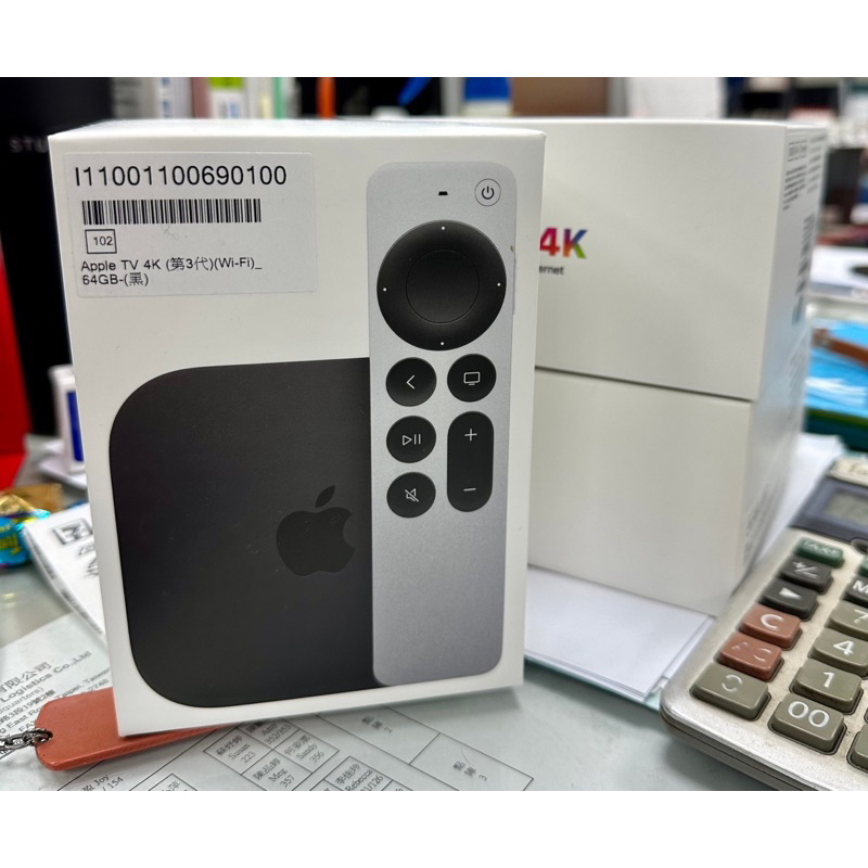 售 Apple TV 4K 三代 64g，型號 A2737 全新未拆 一年保固，3880元