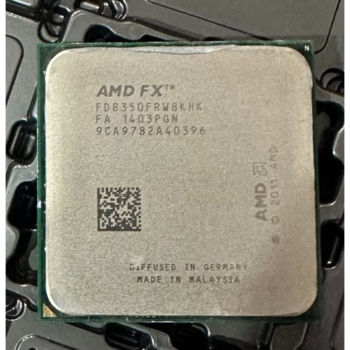 二手 良品 CPU AMD AM3+ 堆土機 FX-8350  處理器 FD8350FRW8KHK