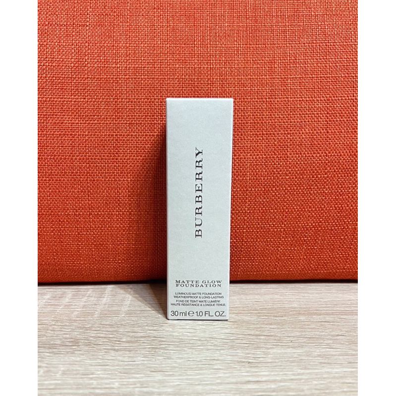 BURBERRY粉底液 LIGHT WARM #30 30ml（2022年6月到期）