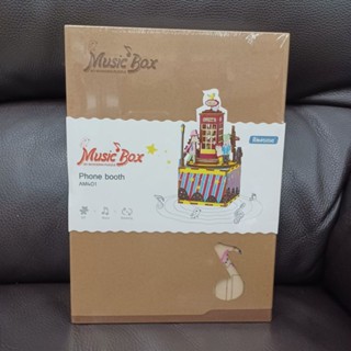 全新 Music Box DIY 3D 木製拼圖音樂盒 旋轉電話亭 禮物