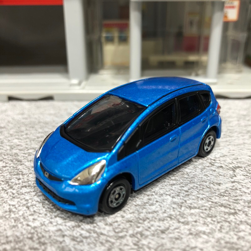 Tomica 100 Honda Fit