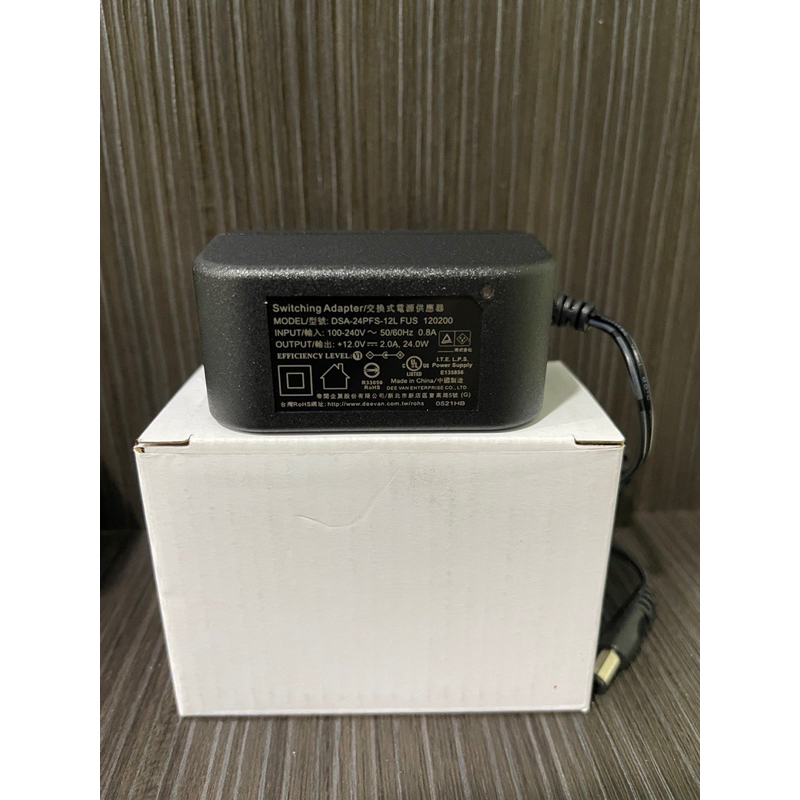 「全新」交換式電源供應器 變壓器 DC 12V 2A 轉換器 AC 100-240V 50/60Hz