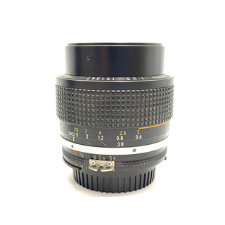 尼康 Nikon Ai-s NIKKOR 28-50mm F3.5 變焦廣角鏡頭 全幅 街拍 FM2機械相機 (三個月保