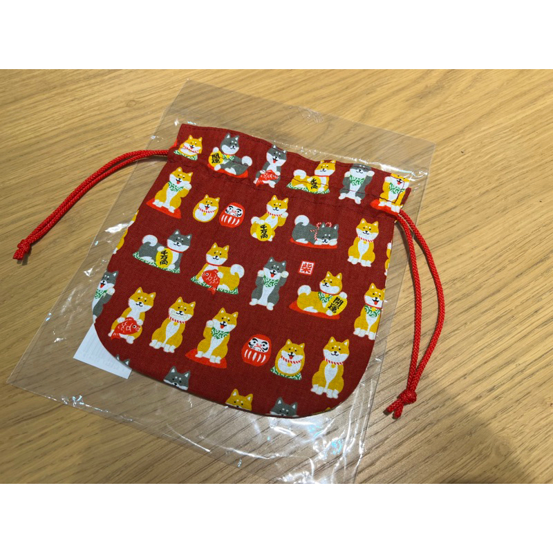 日本製-柴犬與達摩束口袋（紅色）