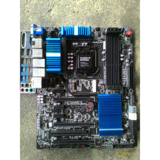 技嘉 GIGABYTE GA-Z77X-UD5H LGA1155腳位主機板 (第一條顯示卡插槽不能用)