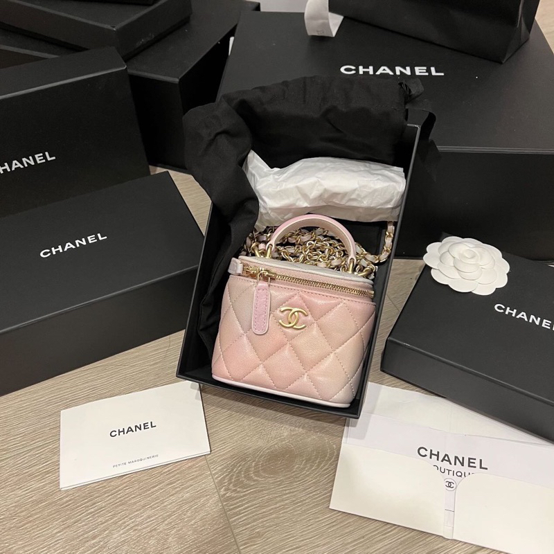 Chanel 提把小盒子 限量渲染