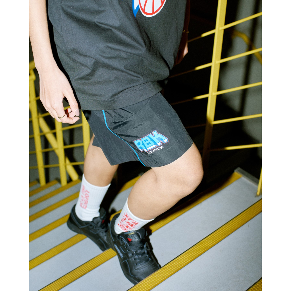 【聯名】Reebok BLACKEYE PATCH 運動短褲 HI0482 東京 神秘貼紙小隊 NBA