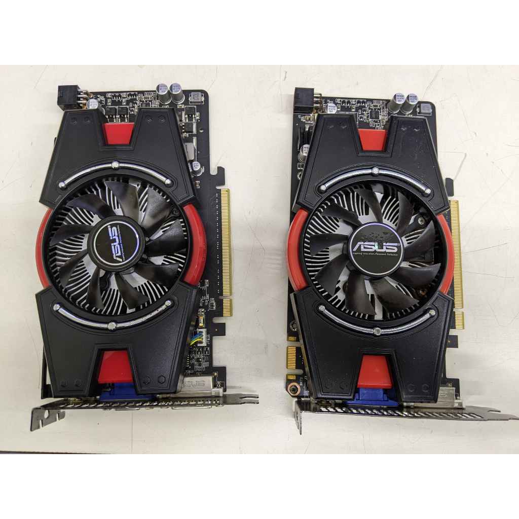 華碩 GTX550TI 1G DDR5 顯示卡 二手良品 售$350元/張