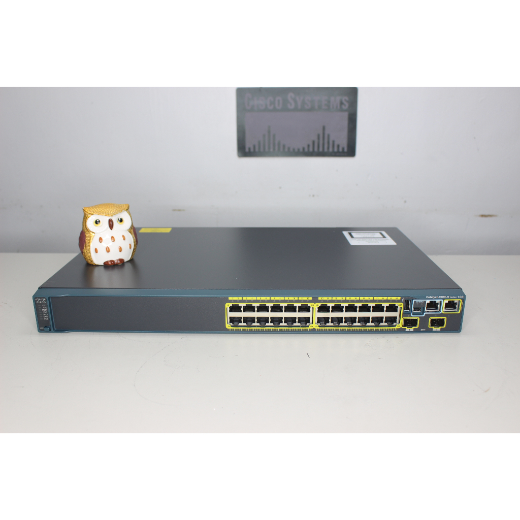 Cisco WS-C2960S-24TD-L 24-Port Gigabit Ethernet 2x10G SFP Sw