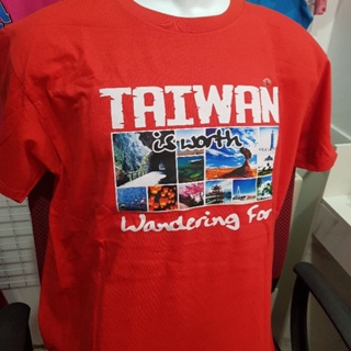 "Taiwan is Worth Wandering For" Souvenir Shirt (RED)