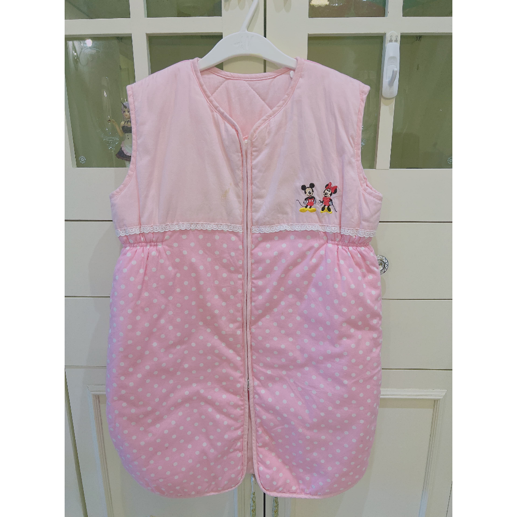 麗嬰房可愛粉紅米奇米妮點點絲棉柔軟防踢被  保暖背心(可穿到110CM)