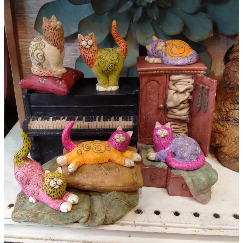 （浪漫349）鋼琴上的6隻藝術造型可活動隨意擺放貓咪擺飾，波麗材質