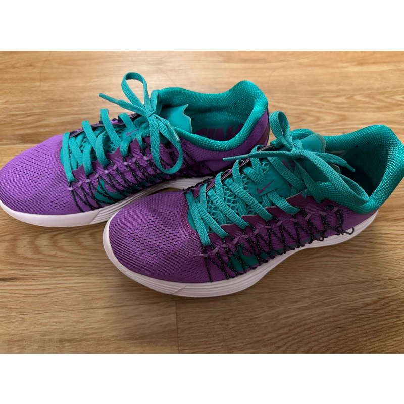 Nike耐吉超輕量編織紫色綠邊慢跑鞋