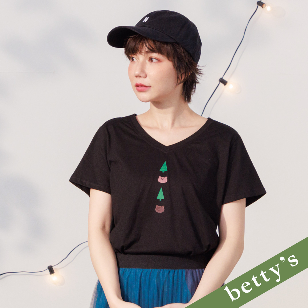 betty’s貝蒂思(21)樹與小熊印花挖背T-shirt(黑色)