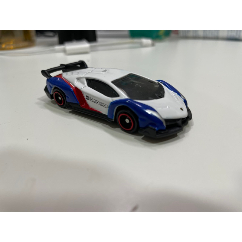 Tomica Shop Lamborghini Veneno 阿斯拉 會場限定杜拜警車