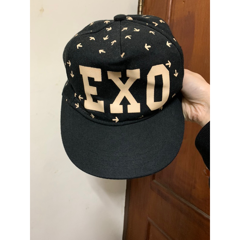 EXO帽子便宜賣 二手
