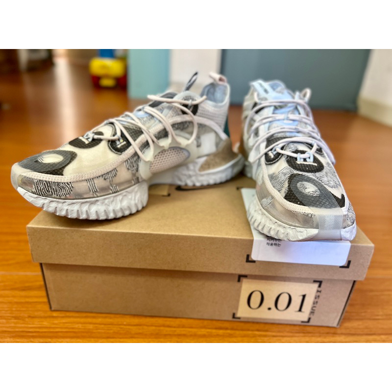 Nike ispa flow 藍白
