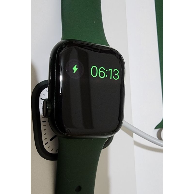 Apple Watch S7 GPS，41mm，綠色