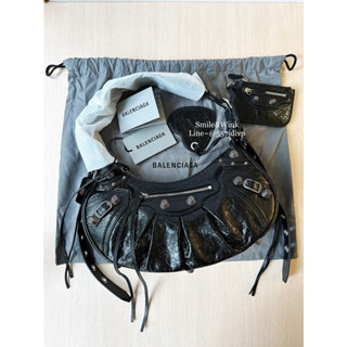全新正品 🇮🇹義大利代買 預購～Balenciaga 巴黎世家 Le Cagole S號 黑銀 半月包 附零錢包&愛心鏡
