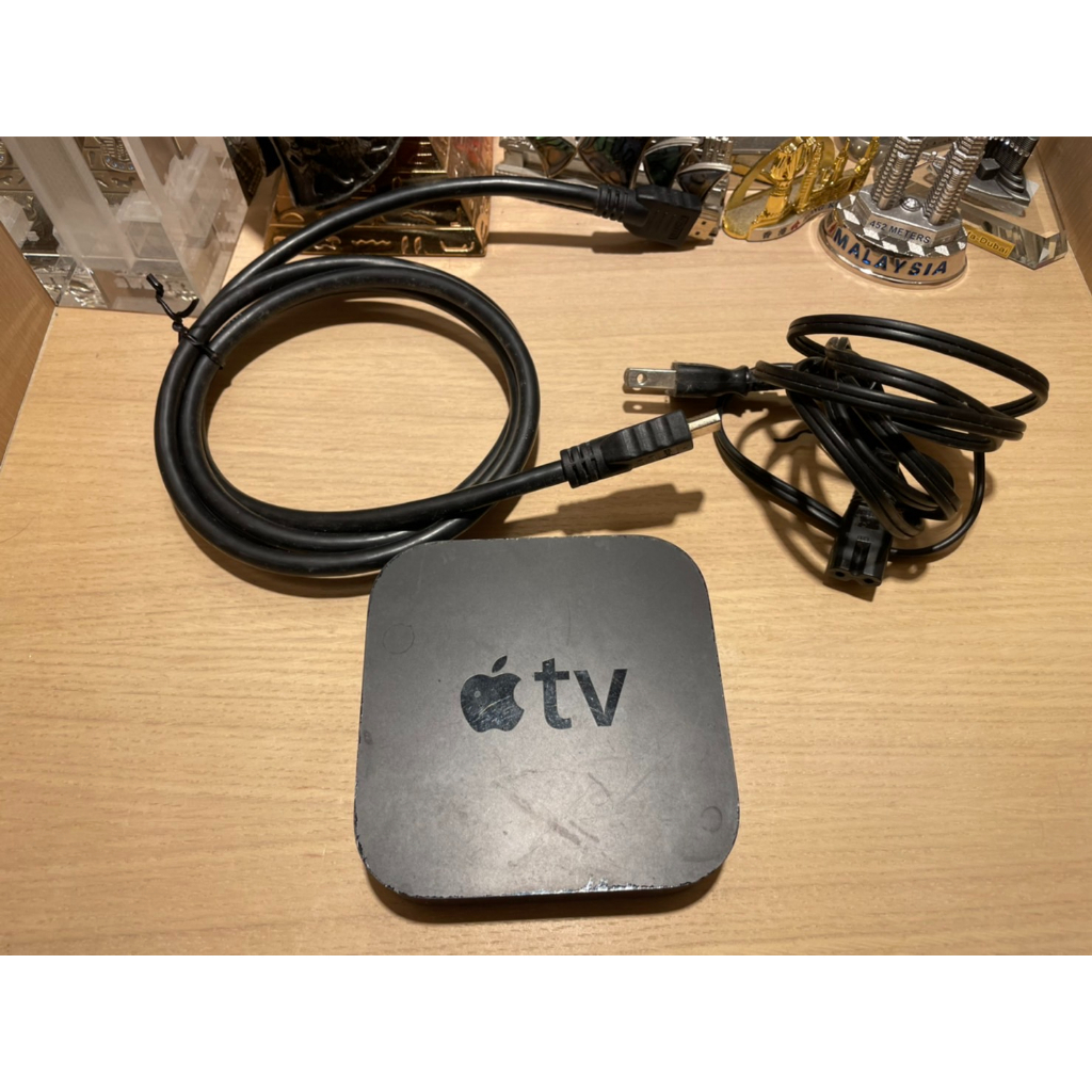 Apple TV tv3 8成新 A1469 只有一個便宜賣 附電源線及HDMI線 2014年製造