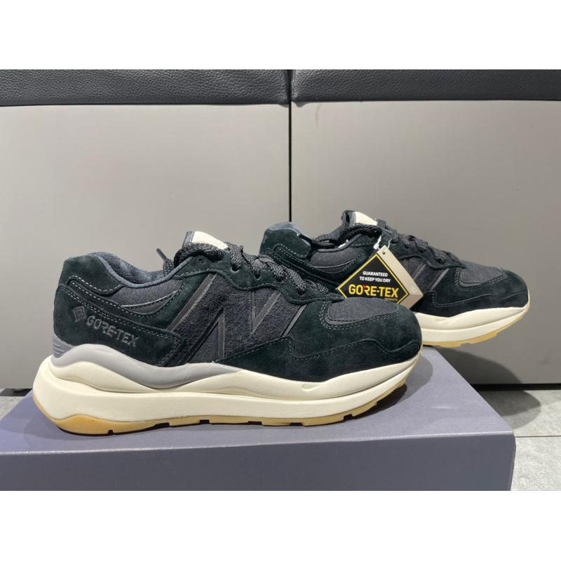 new balance M5740GXB Gore-Tex 防水復古休閒鞋