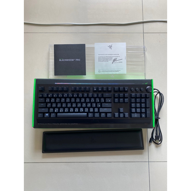 [二手]RAZER雷蛇 BLACKWIDOW V3 PRO黑寡婦蜘幻彩版 V3 PRO電競鍵盤