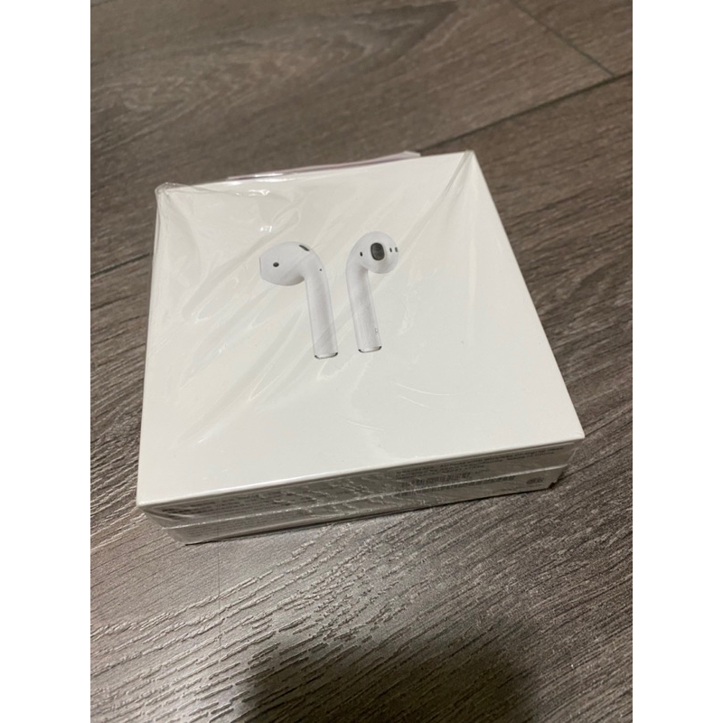 蘋果AirPods 2代搭配無線充電盒（MRXJ2TA/A)