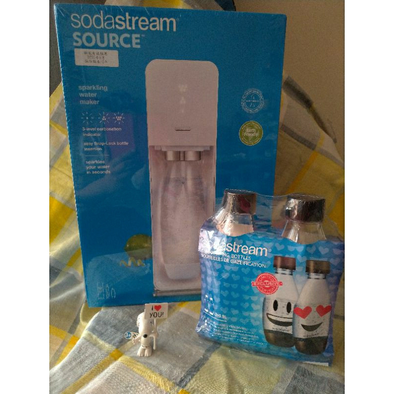 *潤餅小鋪*sodastream source全新氣泡水機含1鋼瓶期限2026.6月1公升水瓶附贈兩個500ml水罐