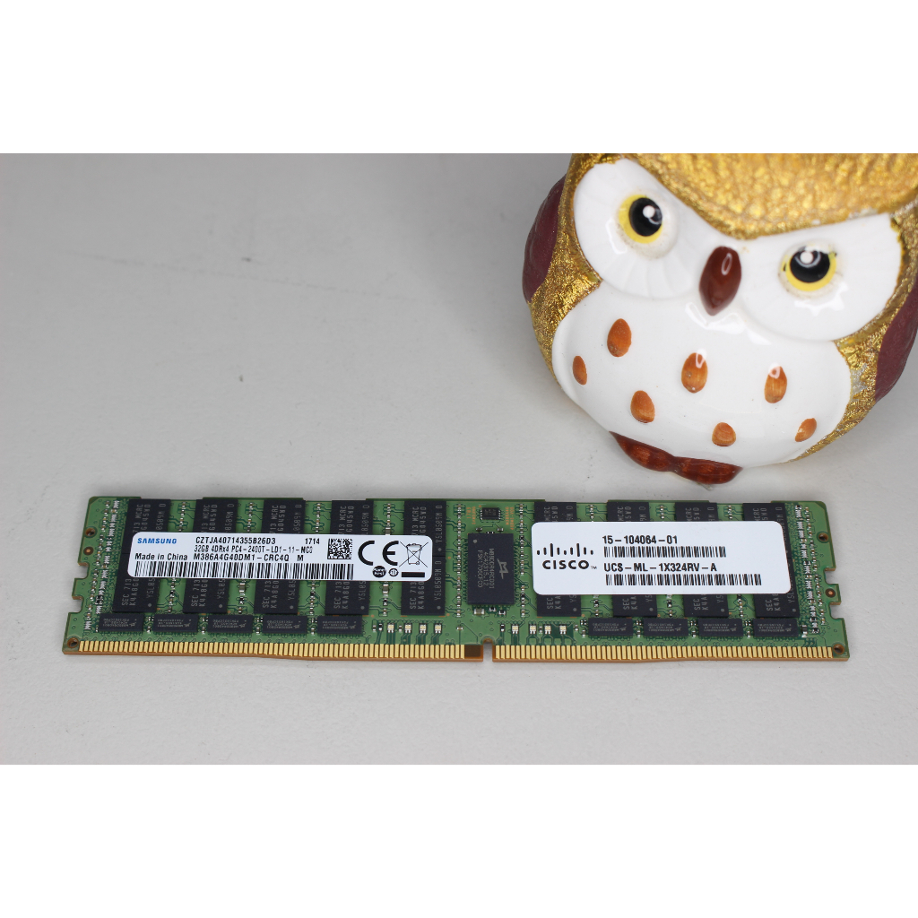 CISCO UCS-ML-1X324RV-A 32GB PC4-2400T-L