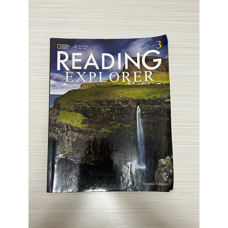 Reading Explorer 3 大一英文 二手