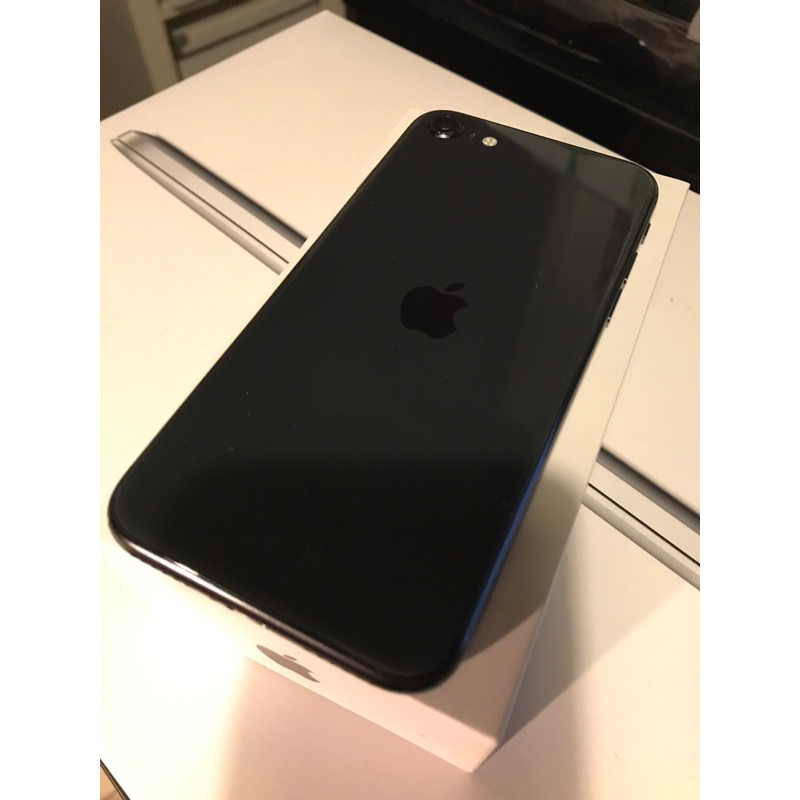Apple iPhone SE2 (2020) 黑色 128G 二手