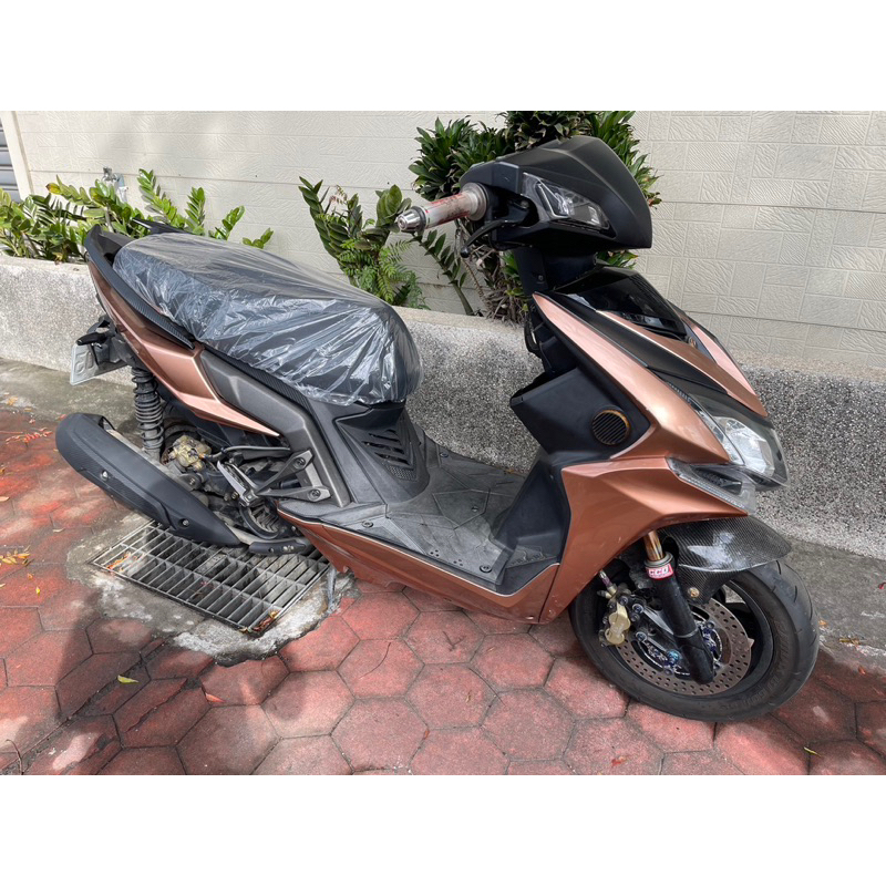 雷霆s150 特殊玫瑰金 不撞色 2018年