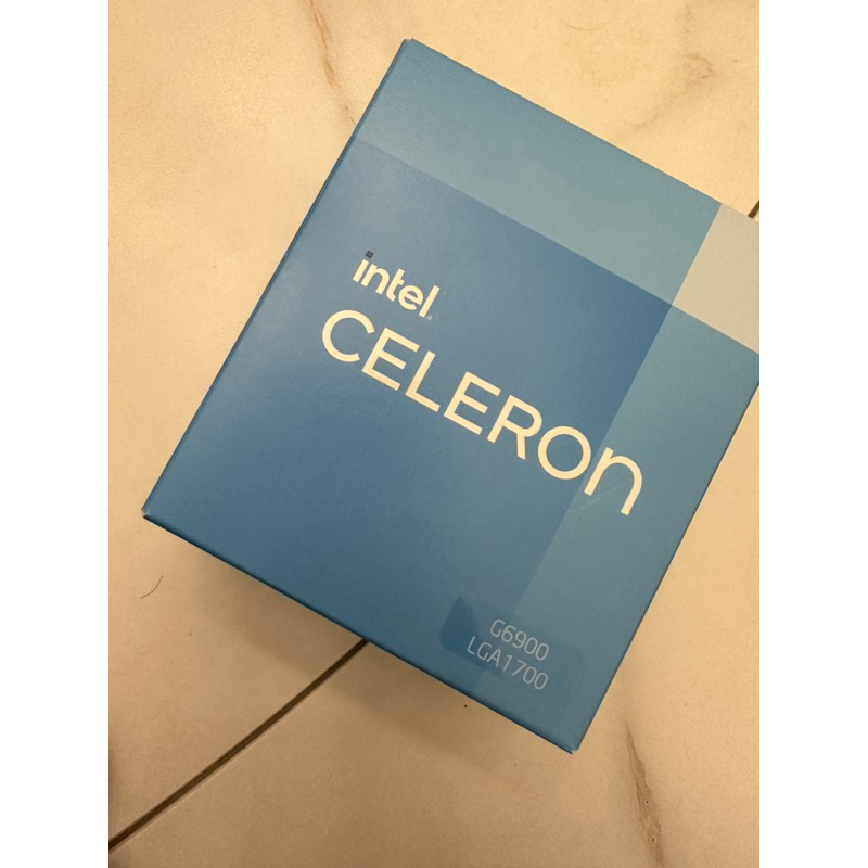 CPU Intel Celeron G6900 （ 代理商貨 )99新 3年保固