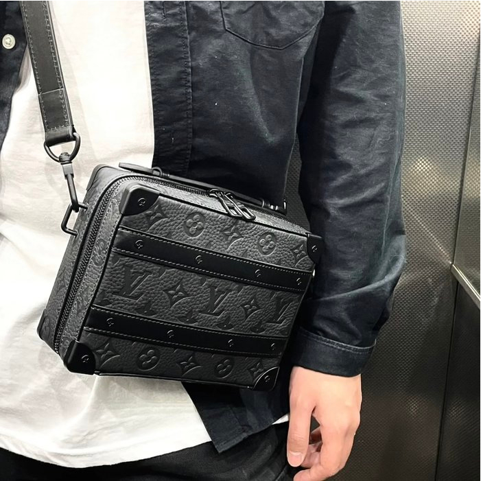 Lv soft trunk bag clearance