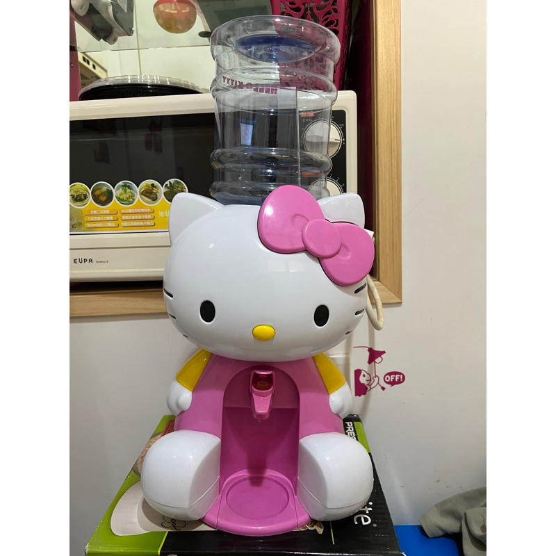 Hello kitty兒童飲水機 二手