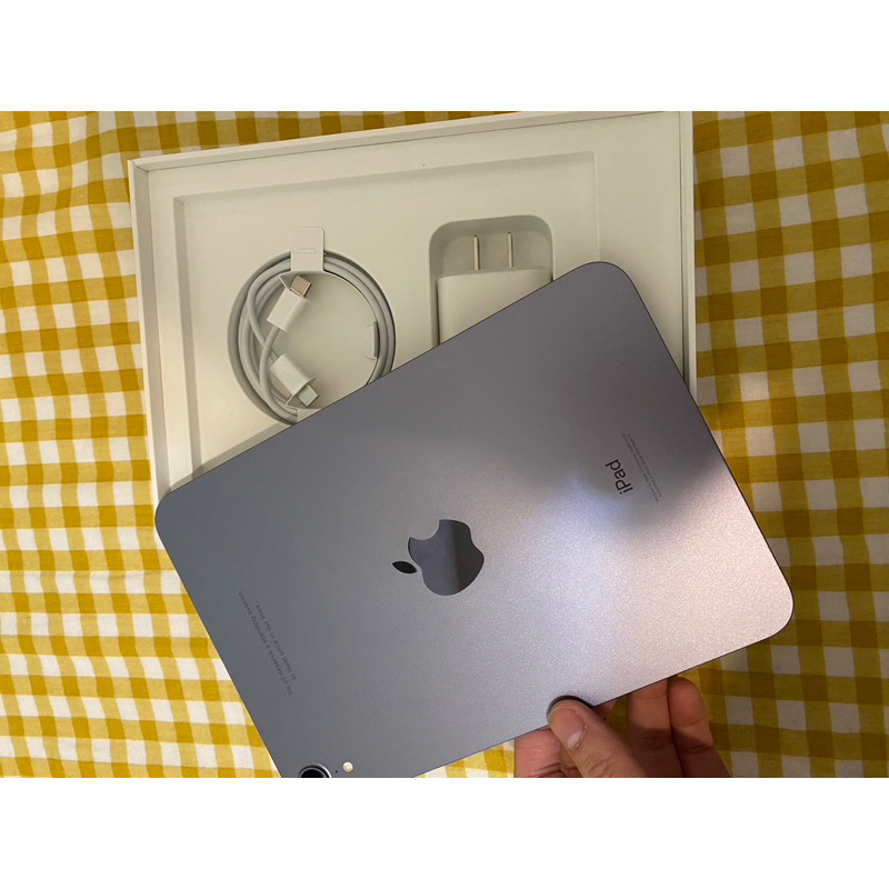 Apple Ipad mini6 256g  wifi版  二手 附原廠配件 瑕疵如圖